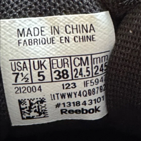 Reebok Women’s Black and Cream Zig-Style Chunky Sole Sneakers - Picture 5 of 6